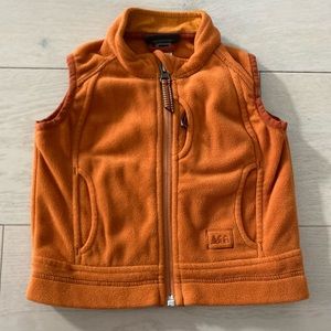 REI Toddler Fleece Vest: 18mos
